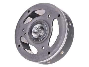 Obrázok z rotor alternátora 6V proti smeru hodinových ručičiek pre Puch Maxi Z50, ZA50, Sachs, Hercules, Zündapp (prerušovací bod zapaľovania)